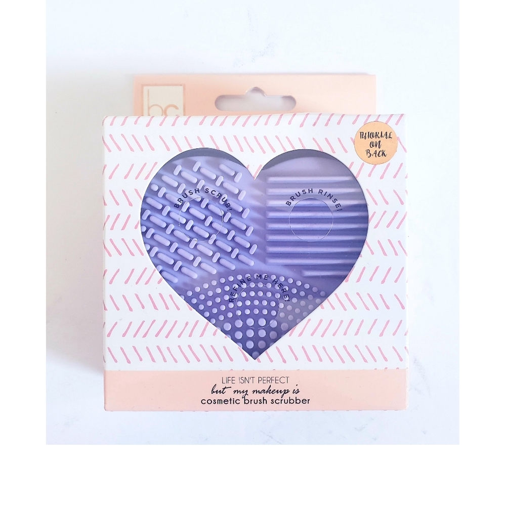 NWOT BEAUTY CONCEPTS COSMETIC BRUSH SCRUBBER